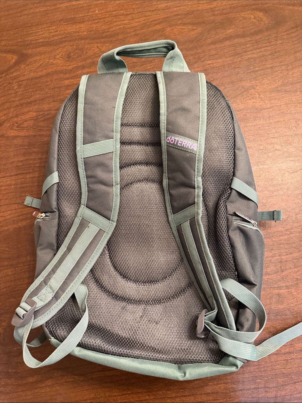 doTERRA Backpack - Picture 2 of 8